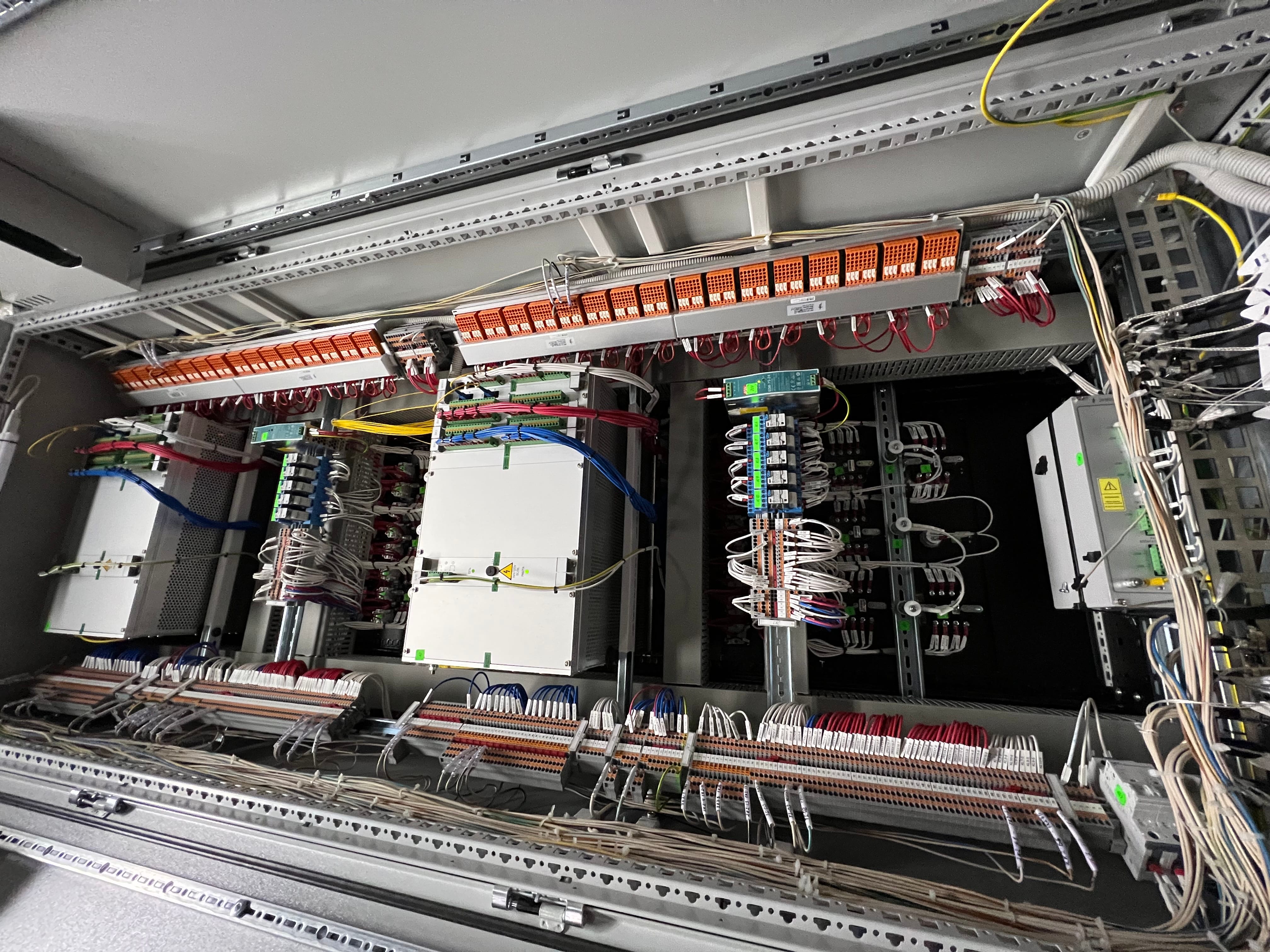 Производство, Электромонтаж, ЭТЛ (Подстанции, КТПН, ВРУ, ЛЭП, ВЛ, КЛ) — фото 7