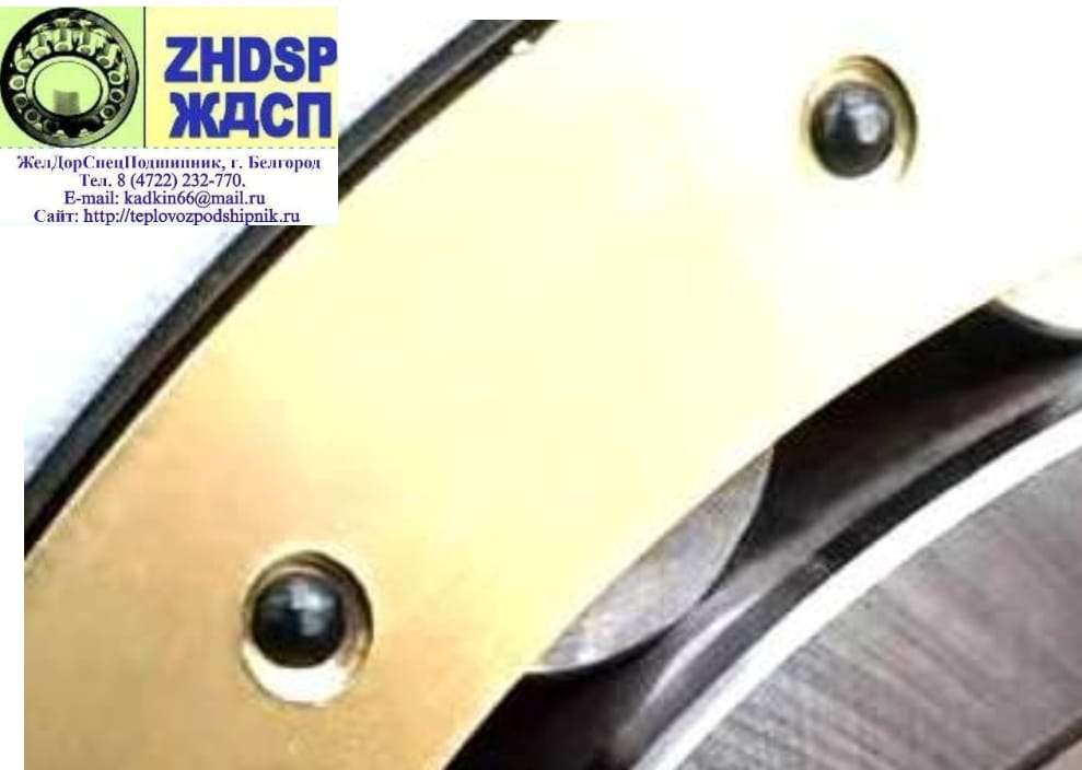 Подшипник 3004264 М дробилок ДРО-609А или ДЩ-8х10. Внутреннее кольцо без реборда. 18 роликов, клёпки на каждом- утоплены в потай — фото 2