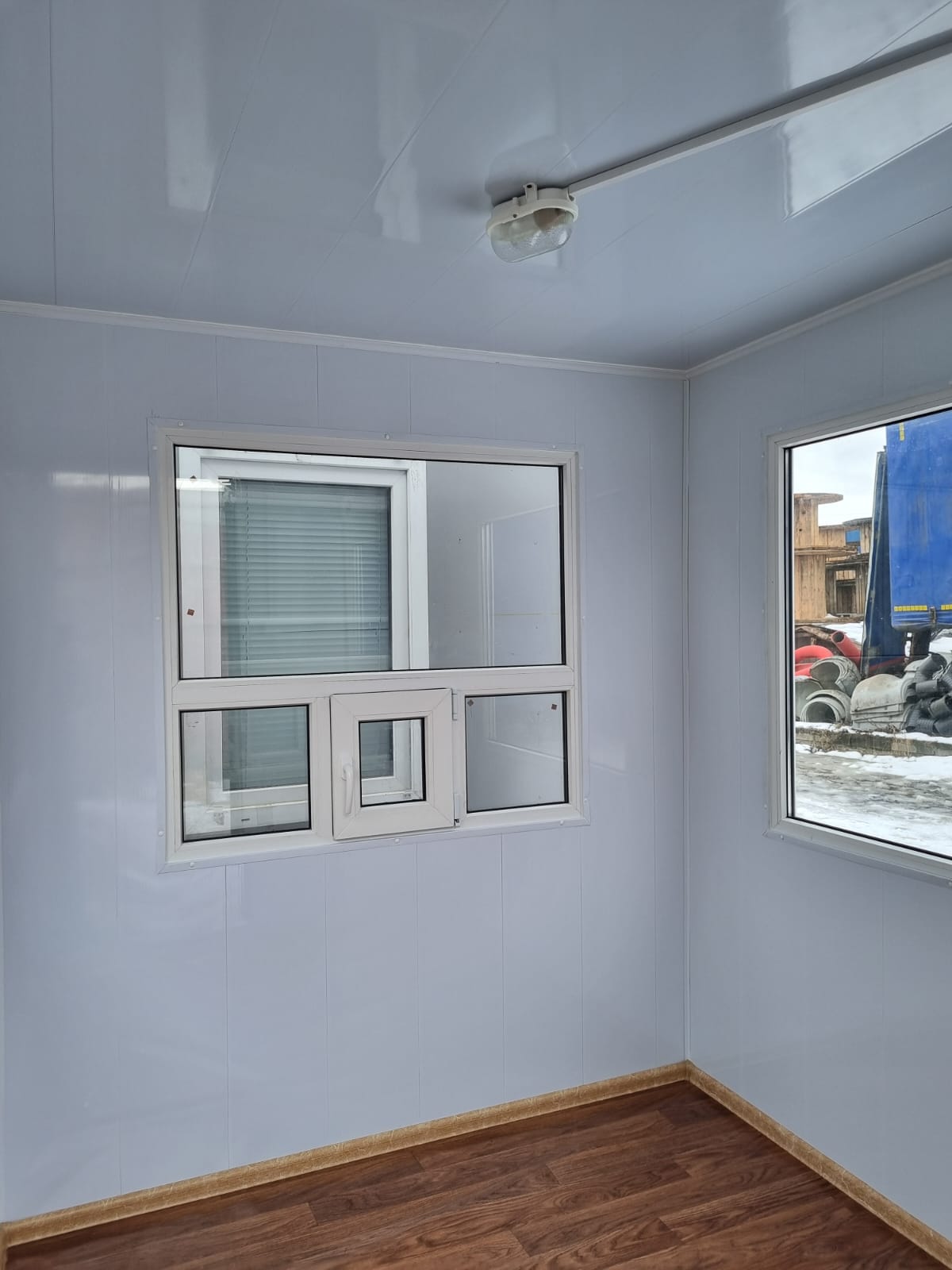 Пост охраны размер 2, 5мх2, 5м,    цена эконом,   утепленный — фото 5