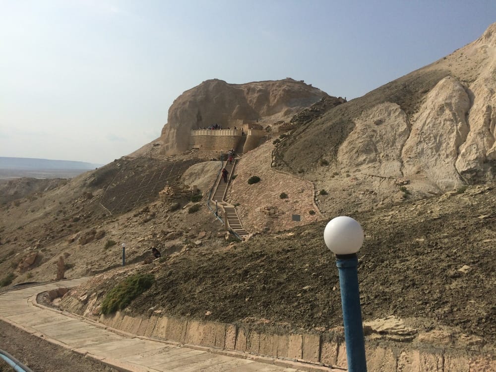 Такси из Актау поездка к подземной мечети Караман ата, Бекет ата, Шопан ата Адай ата — фото 5