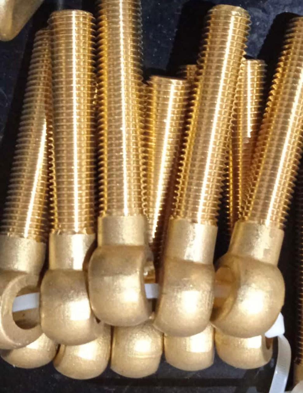 КОМПЛЕКТУЮЩИЕ гайки-барашки,   болты откидные латунные судовые