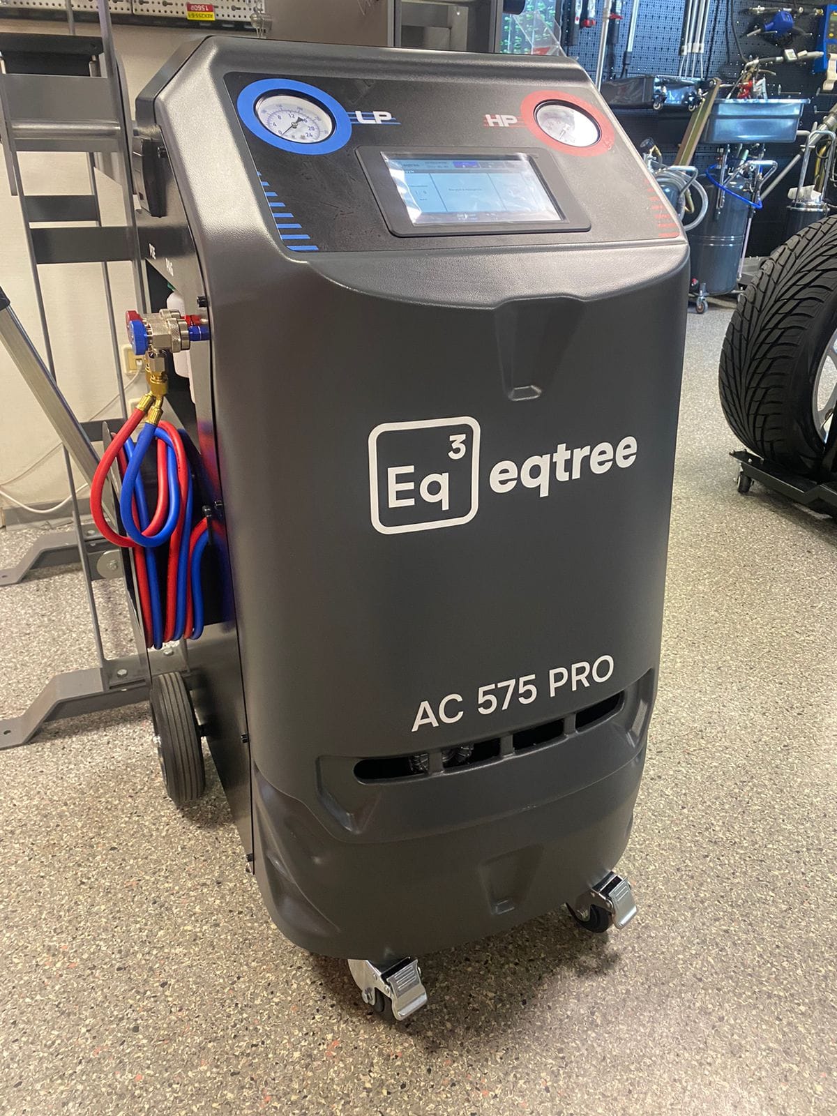 Установка для обслуживания автомобильный кондиционеров Eqtree™ AC 575Pro