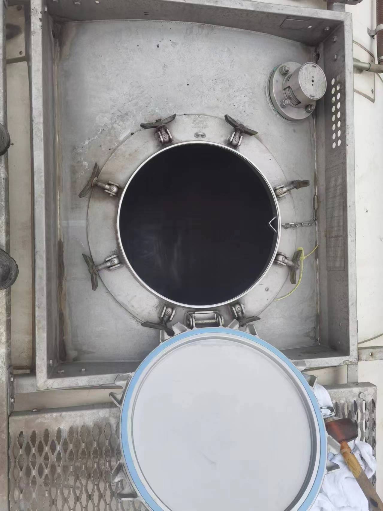 Танк-контейнер БУ 2017 год , 26 000 литров В Наличии — фото 8