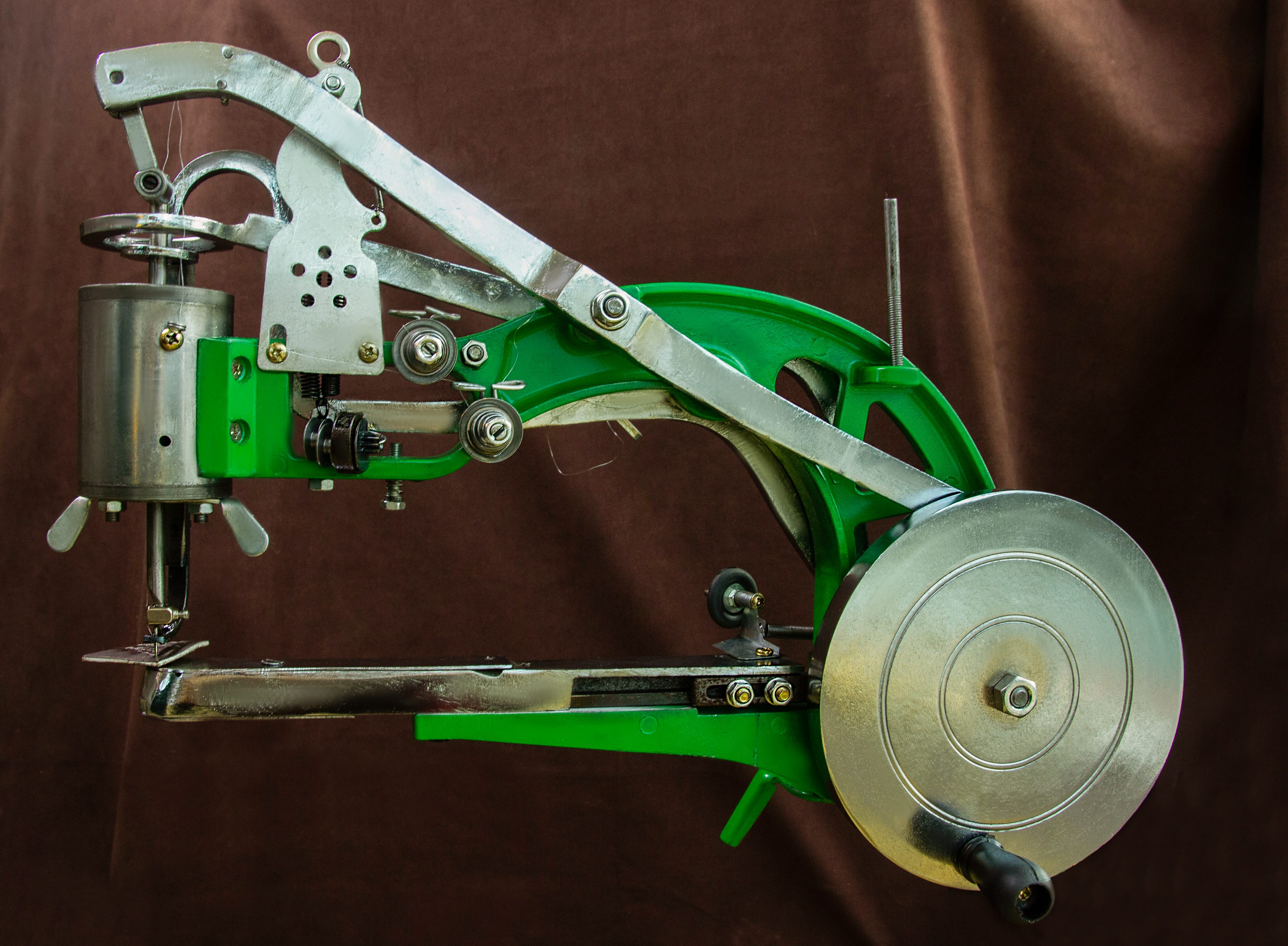 Обувная швейная машинка "версаль"