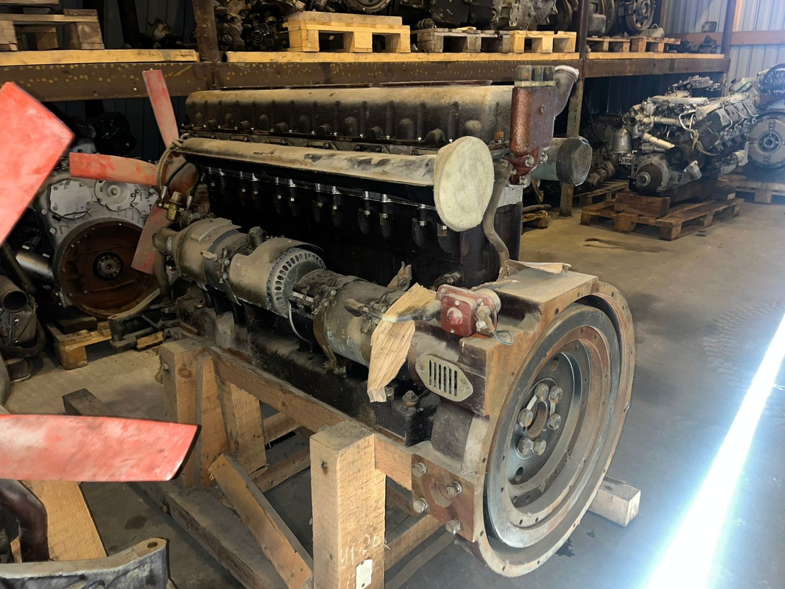 Двигатель У1Д6-150АД-С4 с хранения, без наработки — фото 4