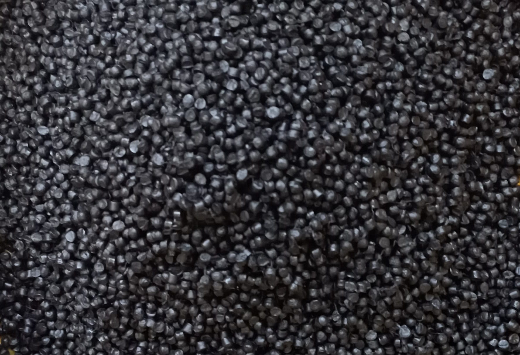 Продаём вторичную гранулу мягкого пвх.