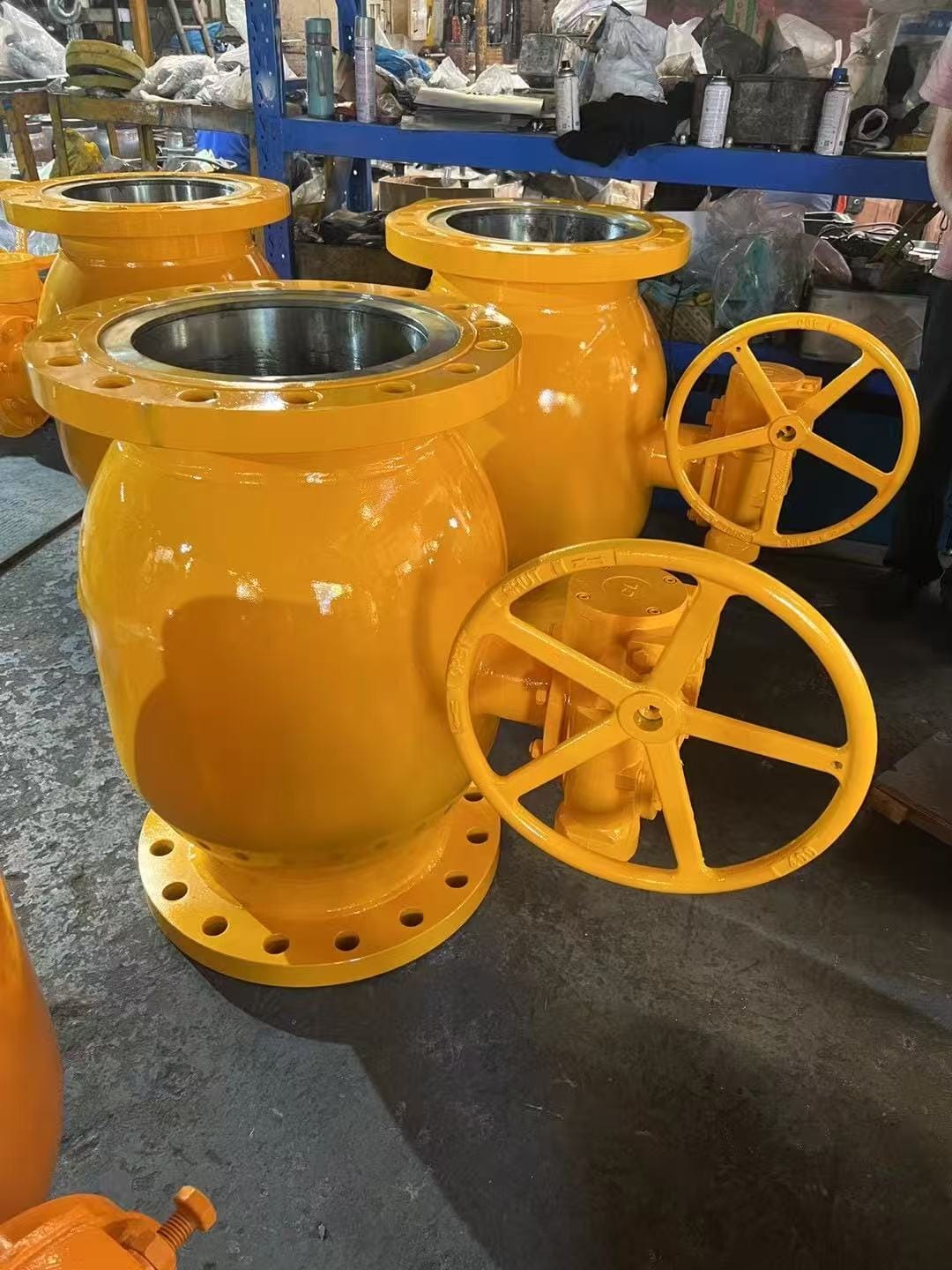 Краны шаровые цельносварные фланцевые с редуктором Ру16 Ду350 11с367п