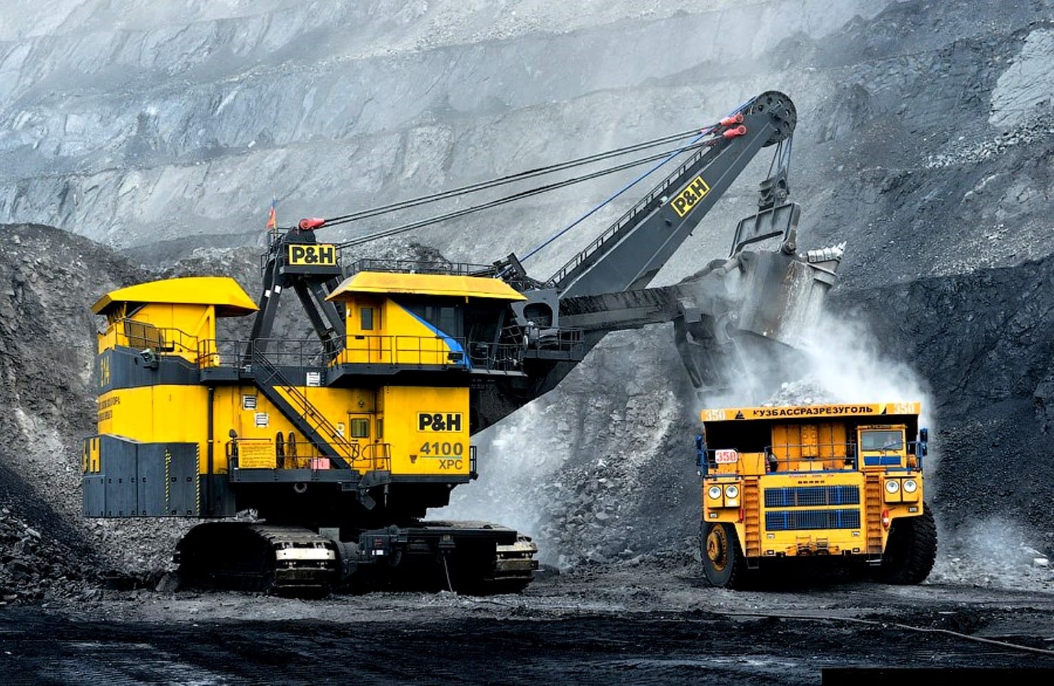 Уголь каменный ,уголь бурый ,уголь энергетический марки Д, ДГ, Т, 2Б, 3Б и других марок ,различных фракций