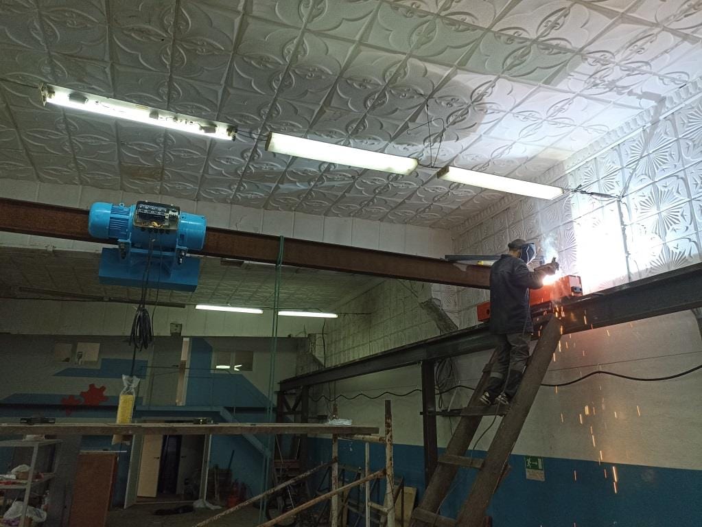 Монтаж подкрановых балок и металлоконструкций — фото 11