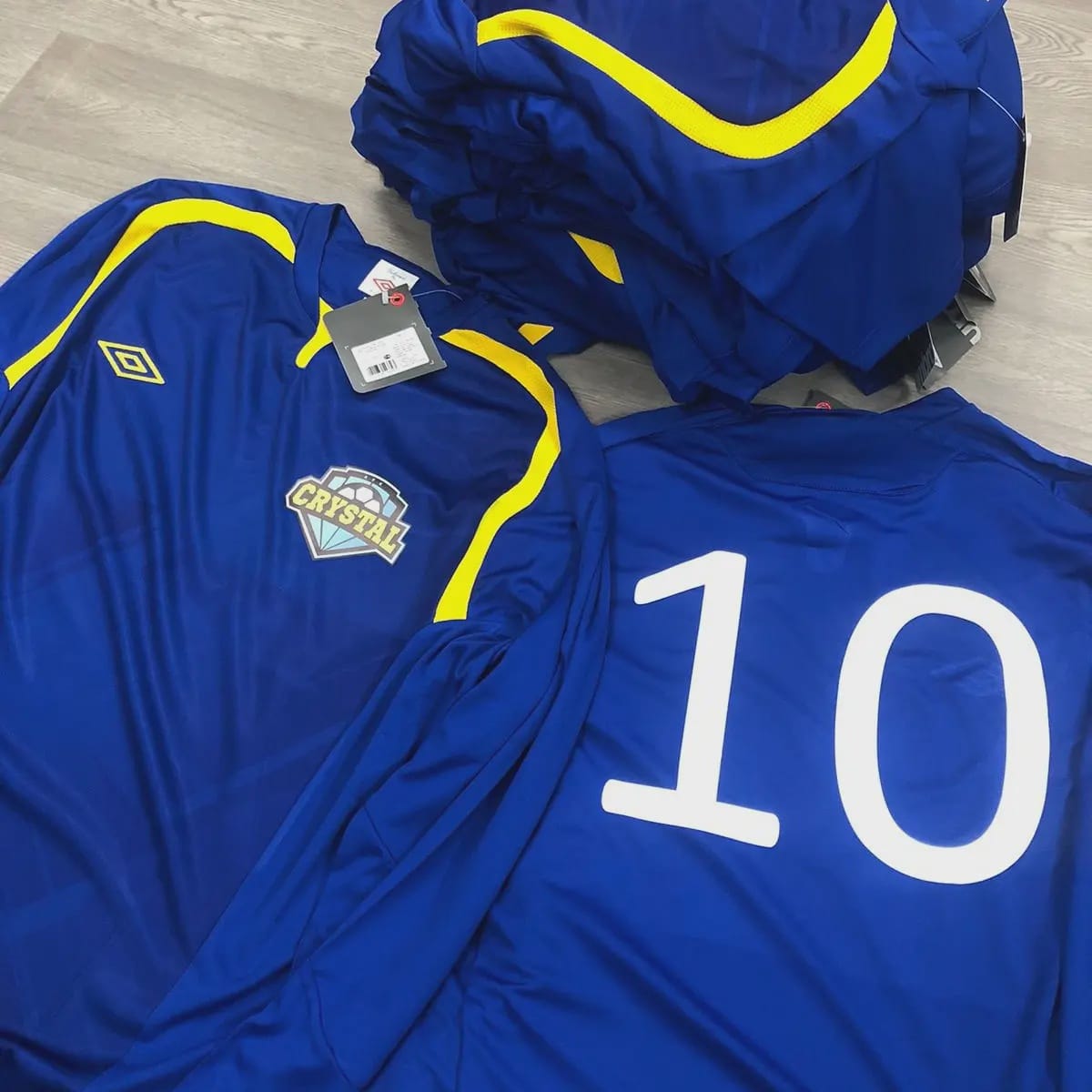 Типография ЮВАО +7(495)5054743 СВАО +7(495)7403558 Печать на одежде. Широкоформатная и УФ печать. Рекламные конструкции: Стенды. Вывески. Указатели. Баннеры. Наклейки. Таблички. Щтендеры — фото 2