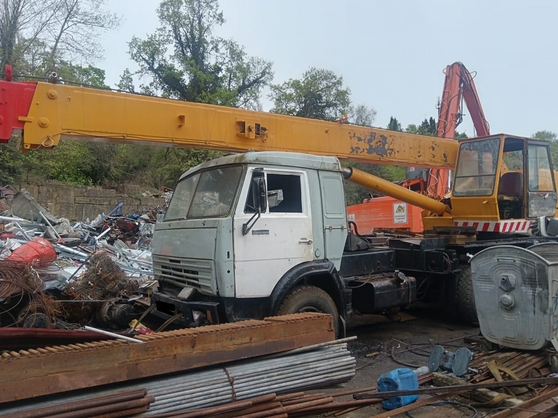 Автокран Камаз КС-4572А (Галичанин) — фото 4