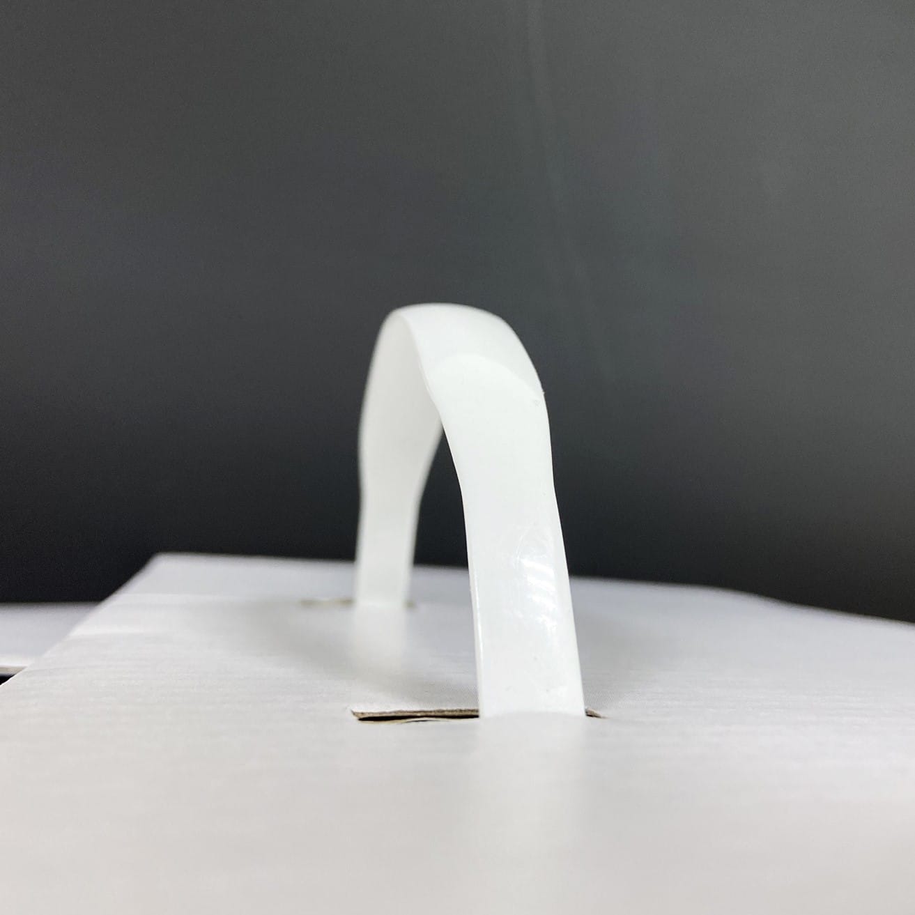 Ручка-петля для картонной упаковки Bag-in-Box оптом от производителя — фото 3