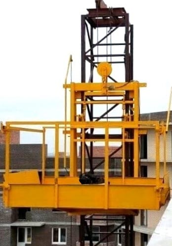 АРЕНДА - Подъемник мачтовый грузовой ПМГ г-п=2000кг (2тн) — фото 2