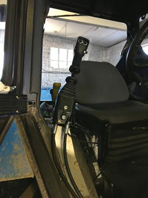 Трос управления (вилка - вилка) Indemar (IB-741200) для спецтехники — фото 12