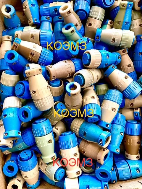 ШР20П2НШ6Н-М розетка кабельная