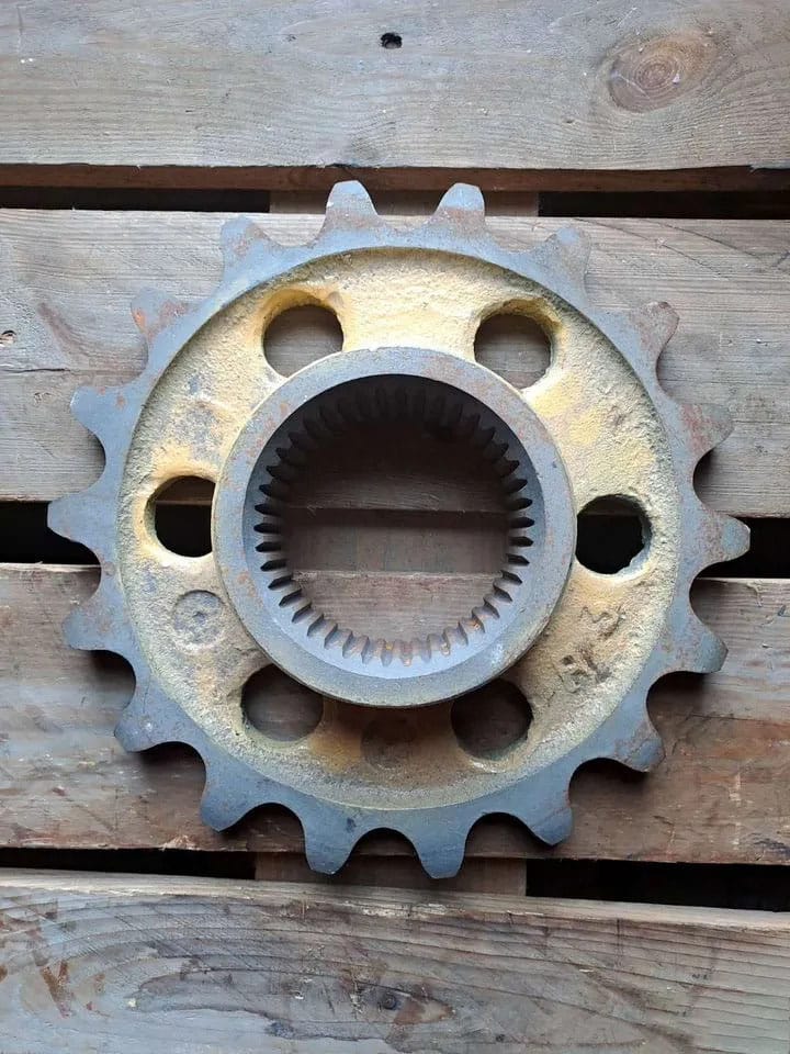 Звездочка механизма поворота колонки для экскаваторов ЭО-2621 ЮМЗ В-2 — фото 3