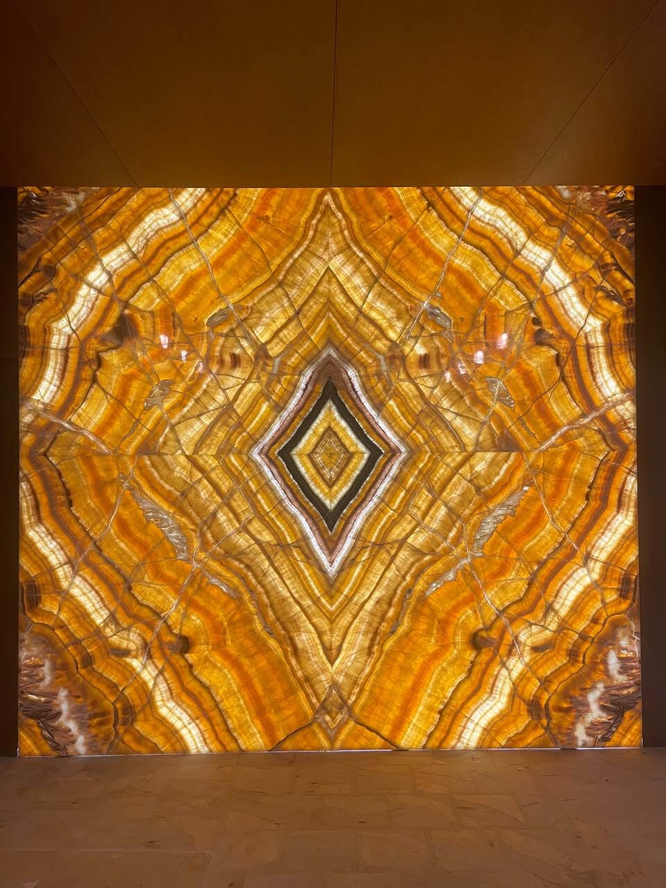 Панно из натурального камня на стену — фото 3