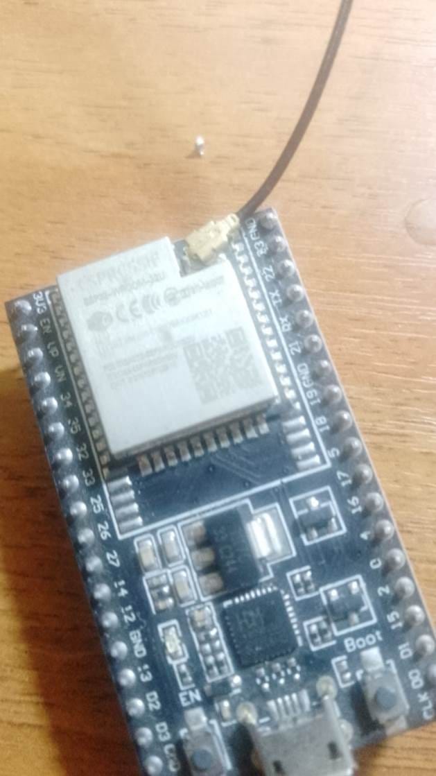 Микроконтроллер ESP32-wroom-32u с внешней антенной — фото 2