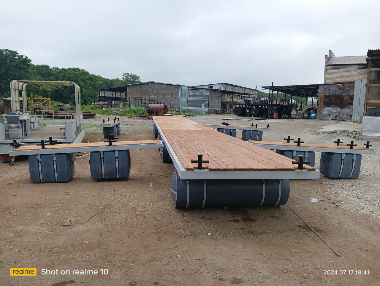 Плавучий пирс, плавучая площадка для бани, отдыха, рыбалки во Владивостоке