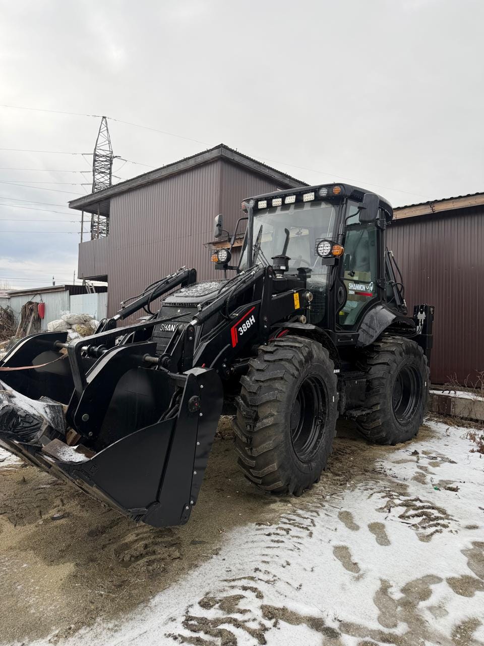 Экскаватор-погрузчик SHANMON 388H