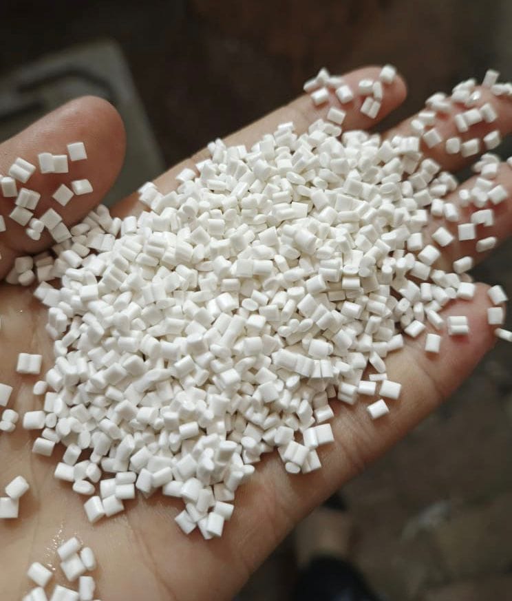 Белая гранула полипропилена вторичная — фото 2