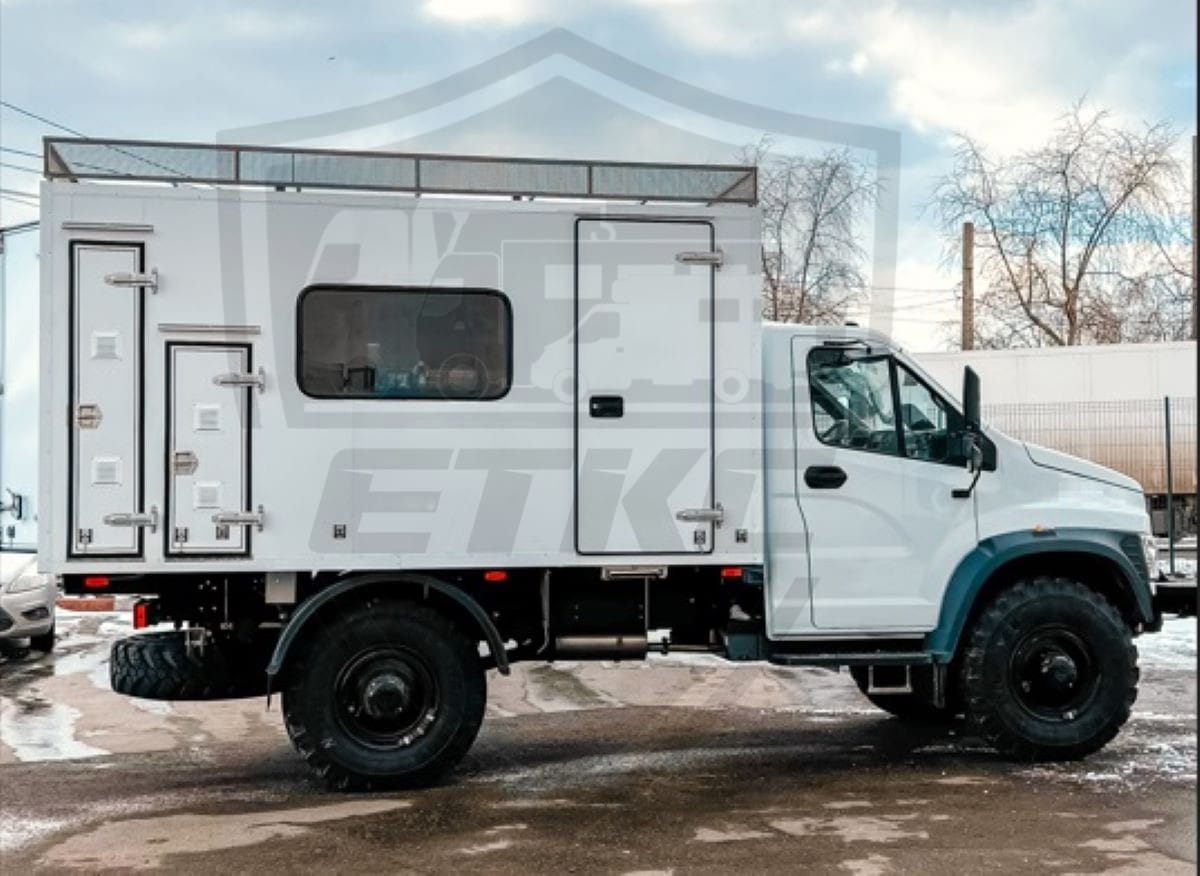 Фургон мастерская с лебедкой на базу  ГАЗ Садко Некст Новая кабина