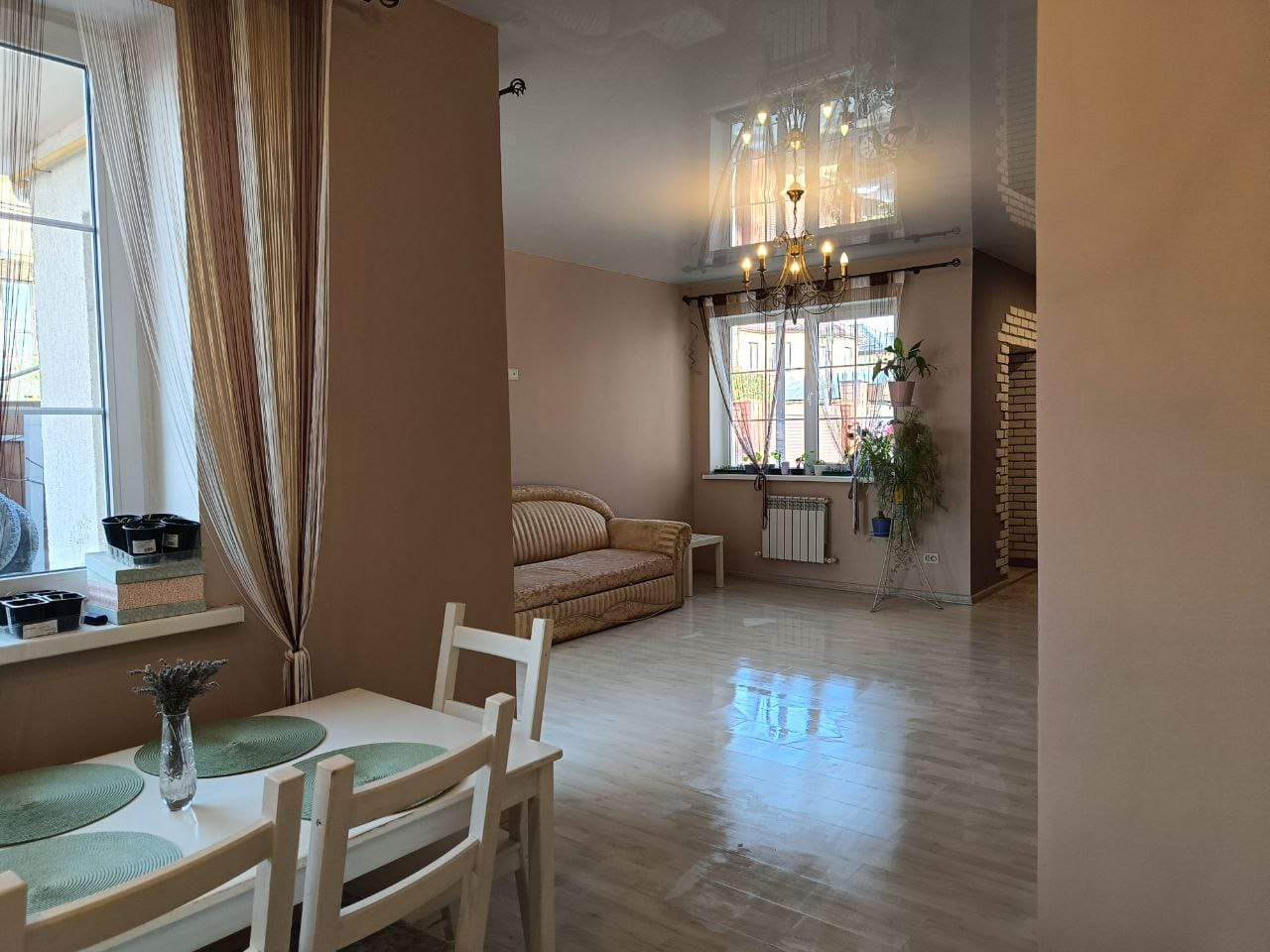 В продаже уютный и тёплый двухэтажный дом — фото 2