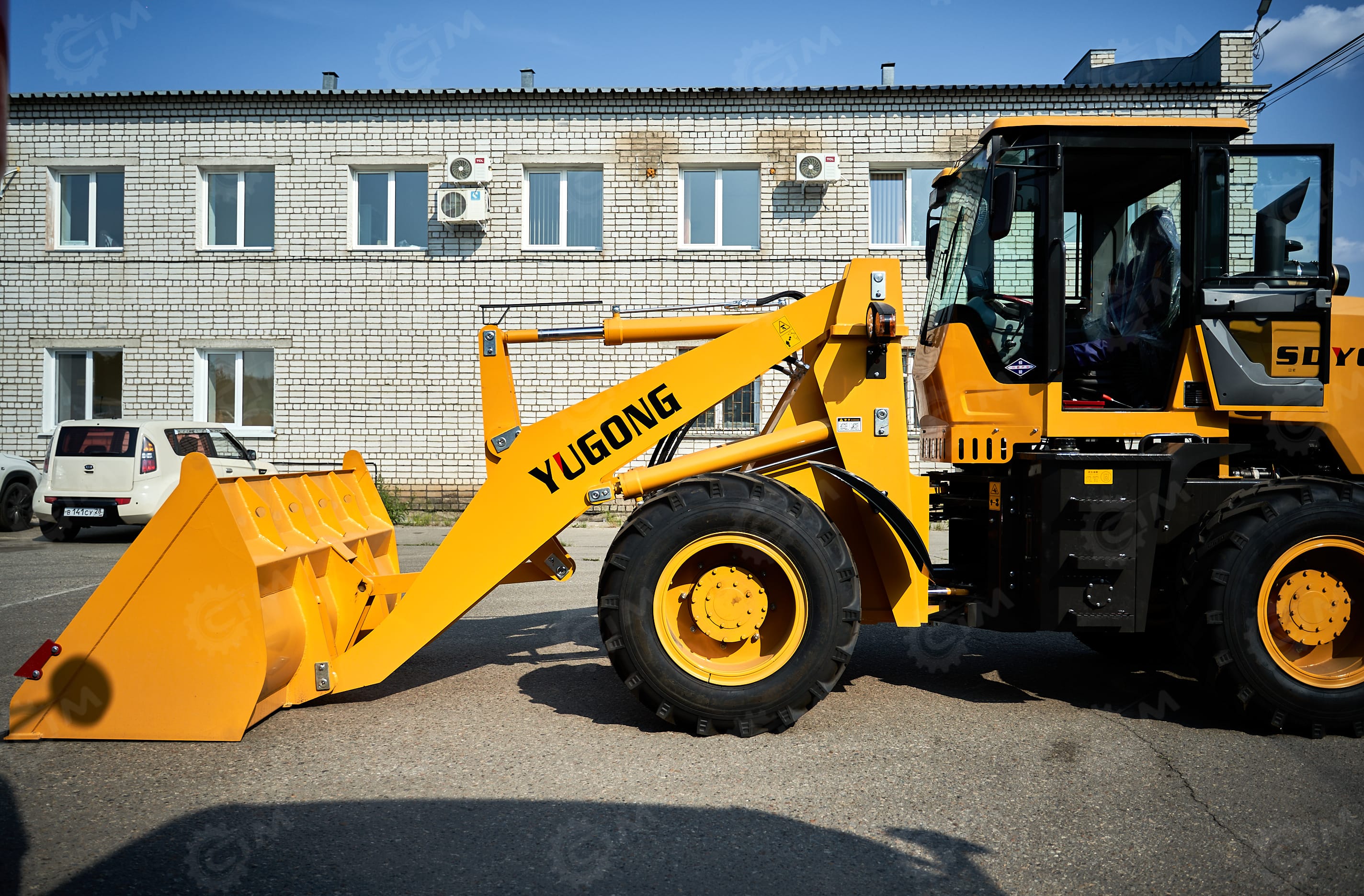 Фронтальный погрузчик YUGONG ZL30 быстросъем — фото 4