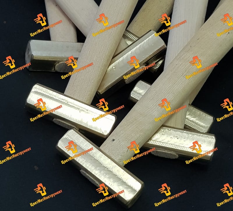 Молоток латунный 1, 5 кг (1500гр)  с деревянной ручкой — фото 2