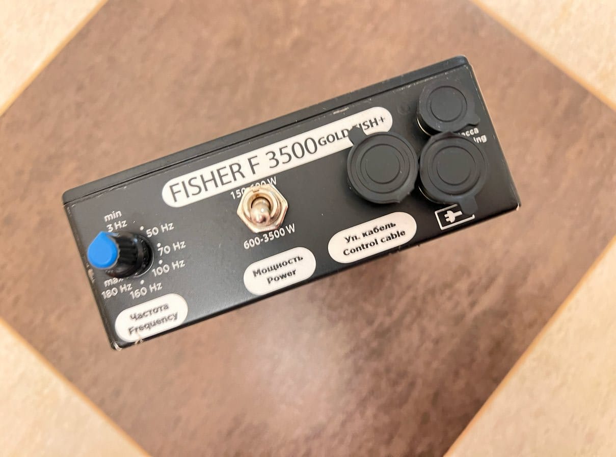 Электронная приманка для отлова и гона рыбы Fisher F 4000 — фото 6