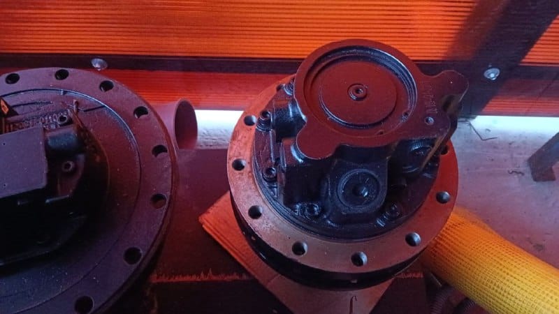 Caterpillar 307-3080 бортовой редуктор хода гусеничного мини погрузчика