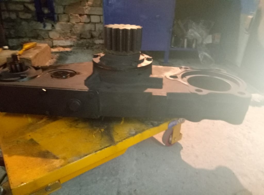 Редуктор бортовой ДУ-47А-03-10/ ДУ-93.104.200