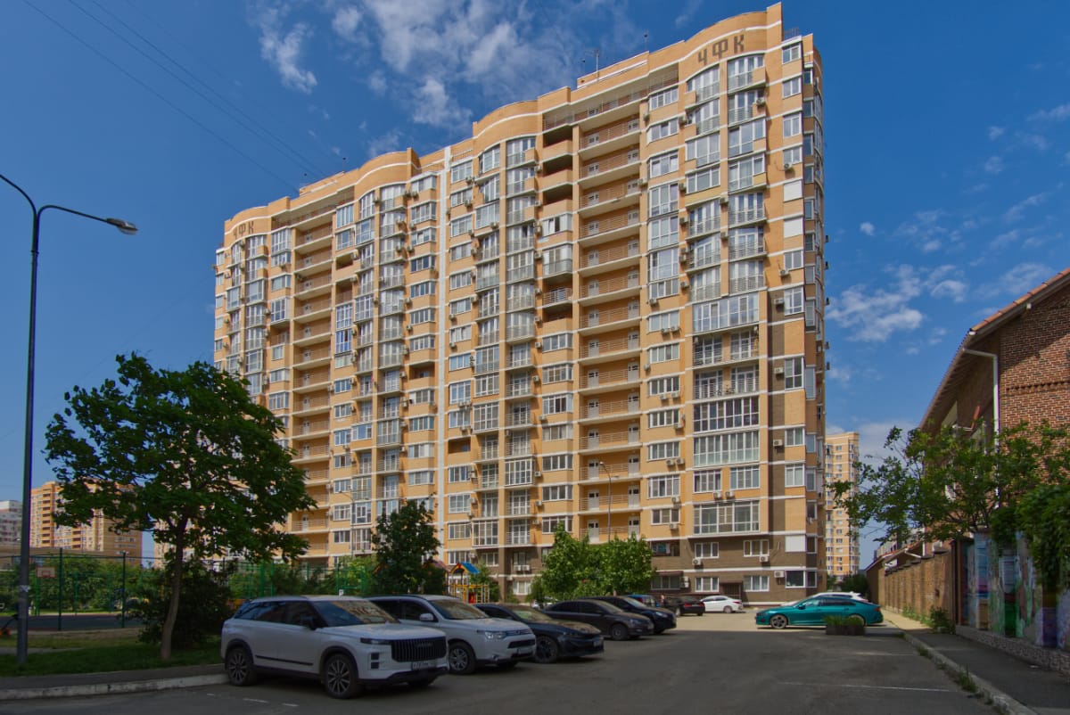 Светлая и уютная квартира в престижном районе Краснодара — фото 6