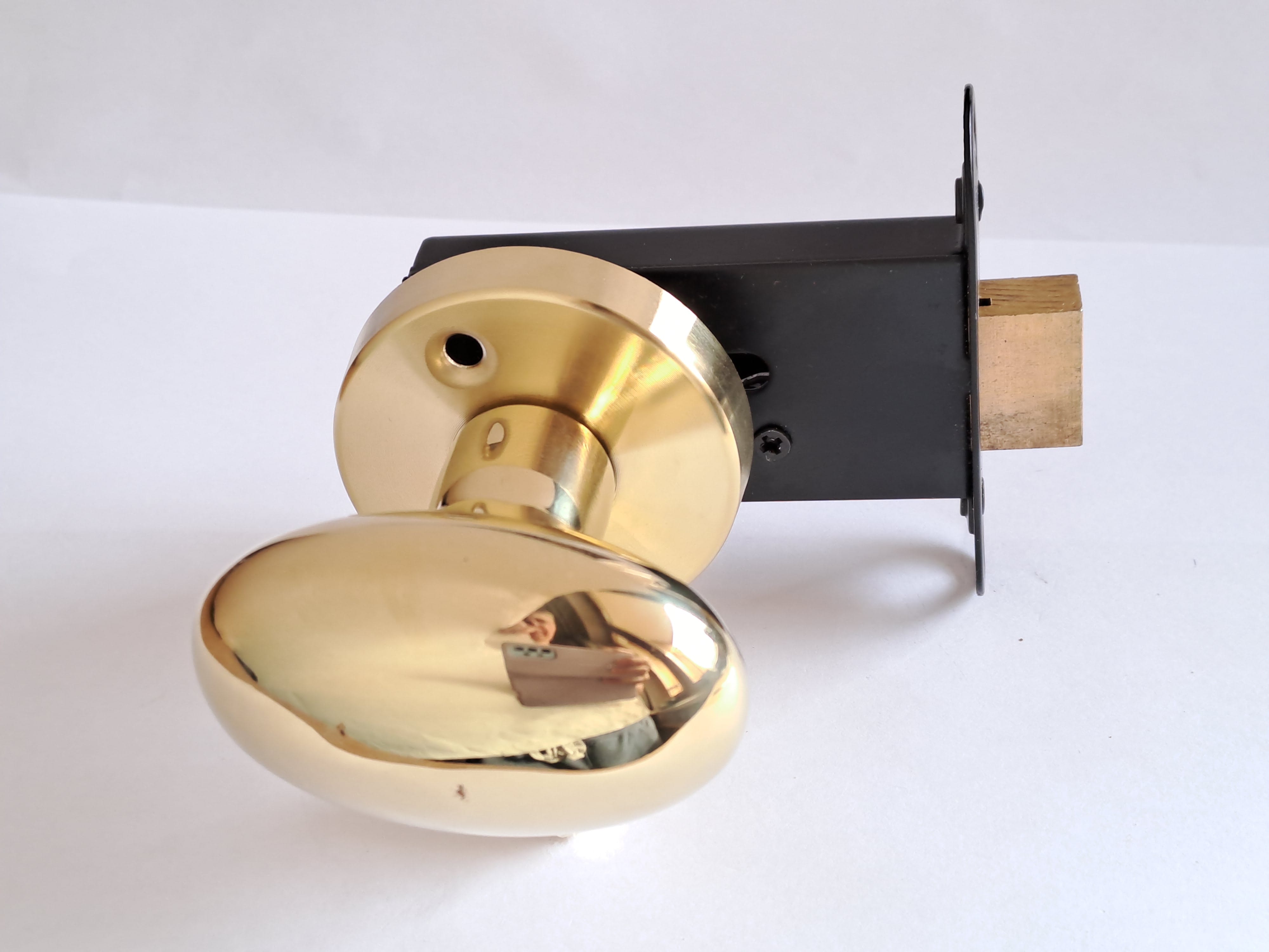 Ручка односторонняя "Овал 65*35 мм " с механизмом "золото" Поворотная 1 шт