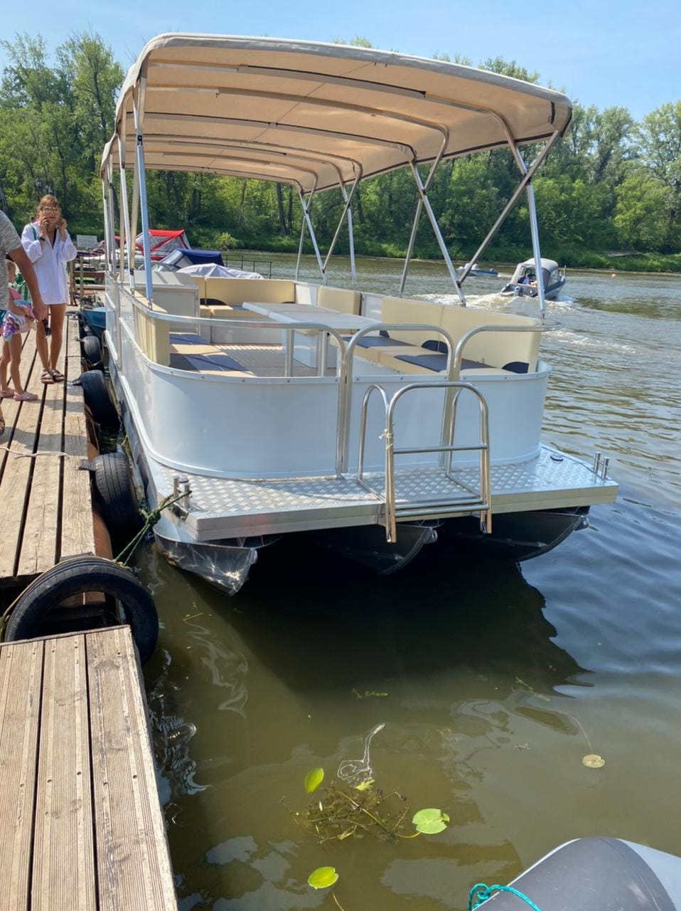 Катер алюминиевый понтонный тримаран Турист-720&amp;amp;amp;amp;amp;quot; — фото 10