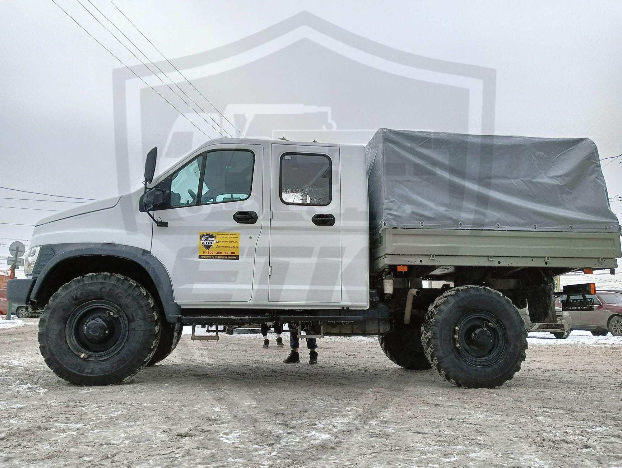 Автомобиль  двухрядный Лесник