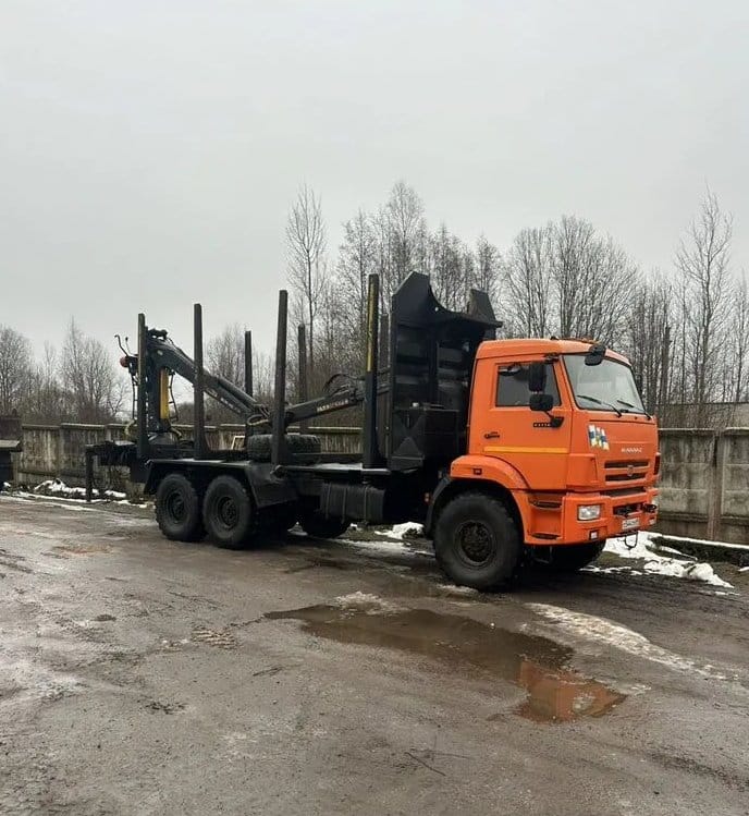 Камаз 43118 с манипулятором Велмаш Вм8 — фото 2