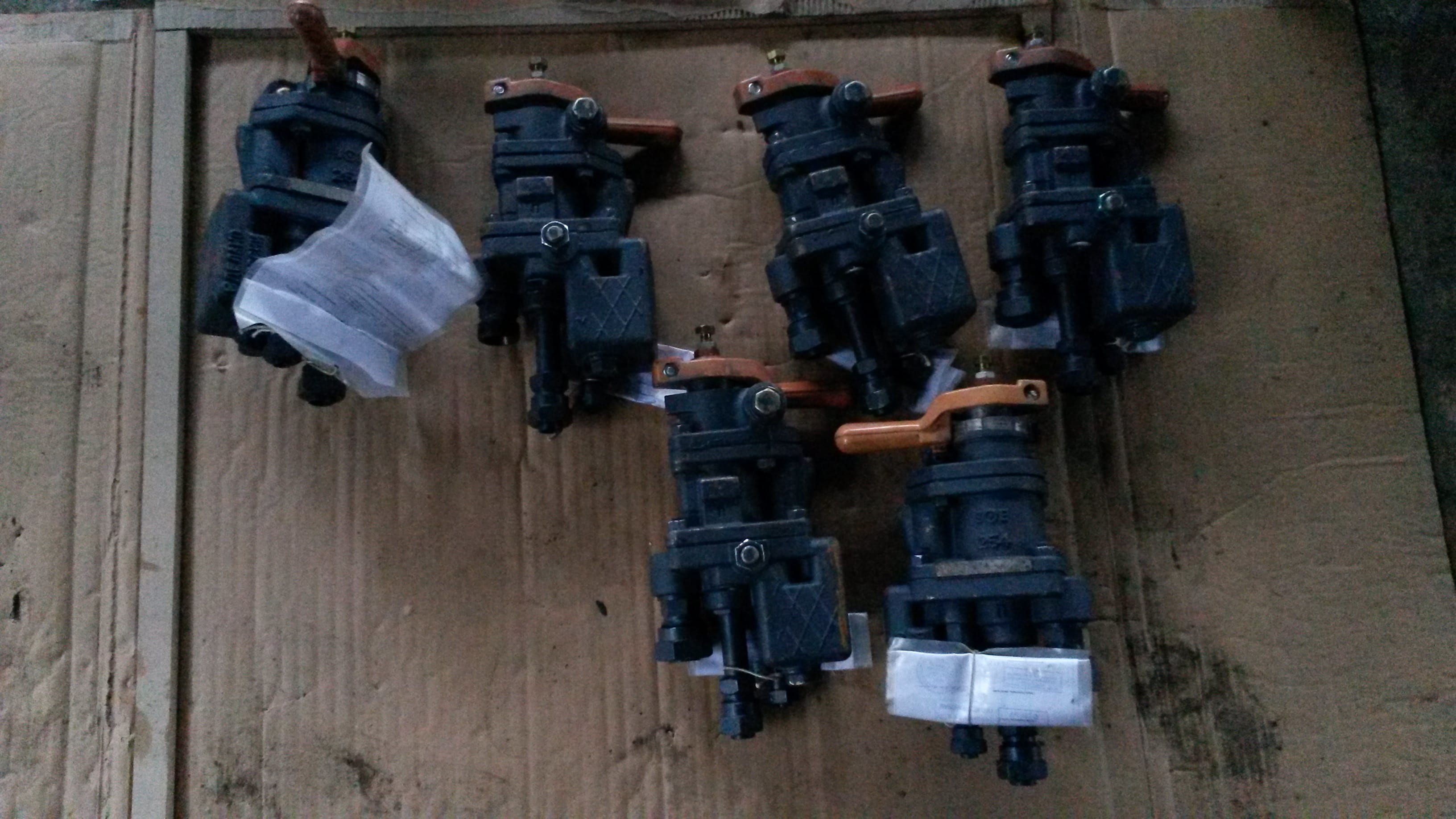 Кран машиниста 254