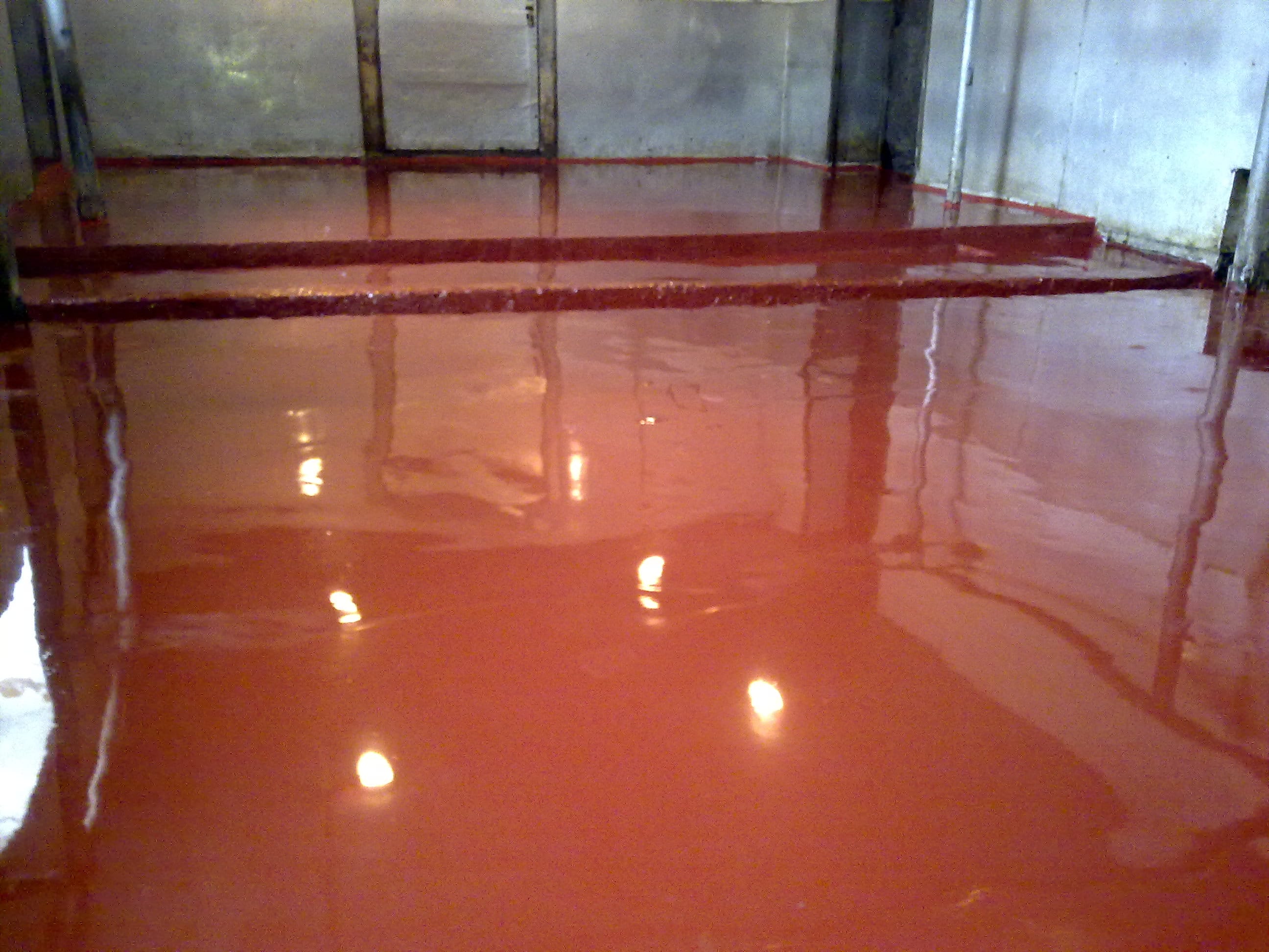 Укладка эпоксидных полов от 100 м2 для складов, залов, ресторанов и офисов