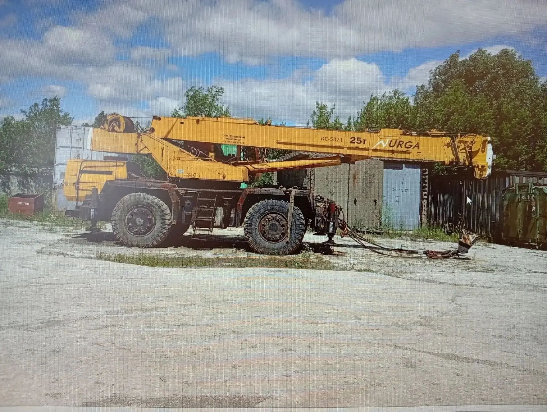 Полноприводный Кран Юргинец КС-5871 25 т на короткобазовом шасси 2009г.в.