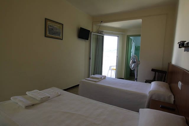 НЕБОЛЬШАЯ ГОСТИНИЦА В ИСПАНИИ — фото 15