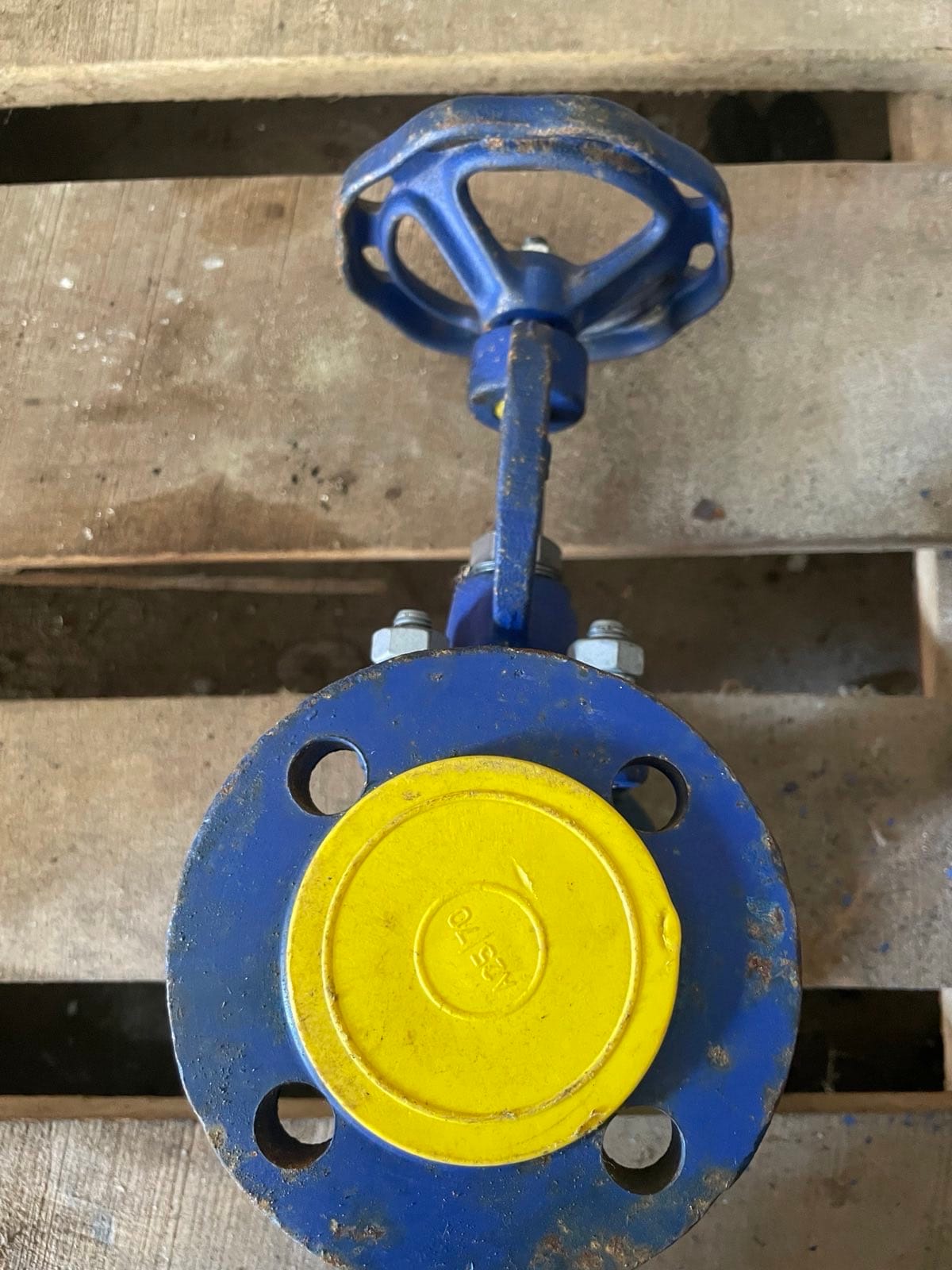 Вентиль запорный стальной фланцевый Zetkama 215F-025-E01 Ру40. — фото 2