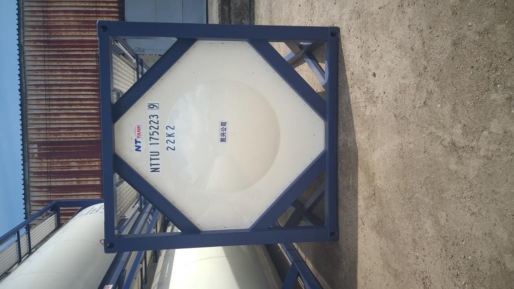 Танк-контейнер тип Т11 объём 18м3 для перевозки компонентов эмульсионных взрывчатых веществ, новый. — фото 2