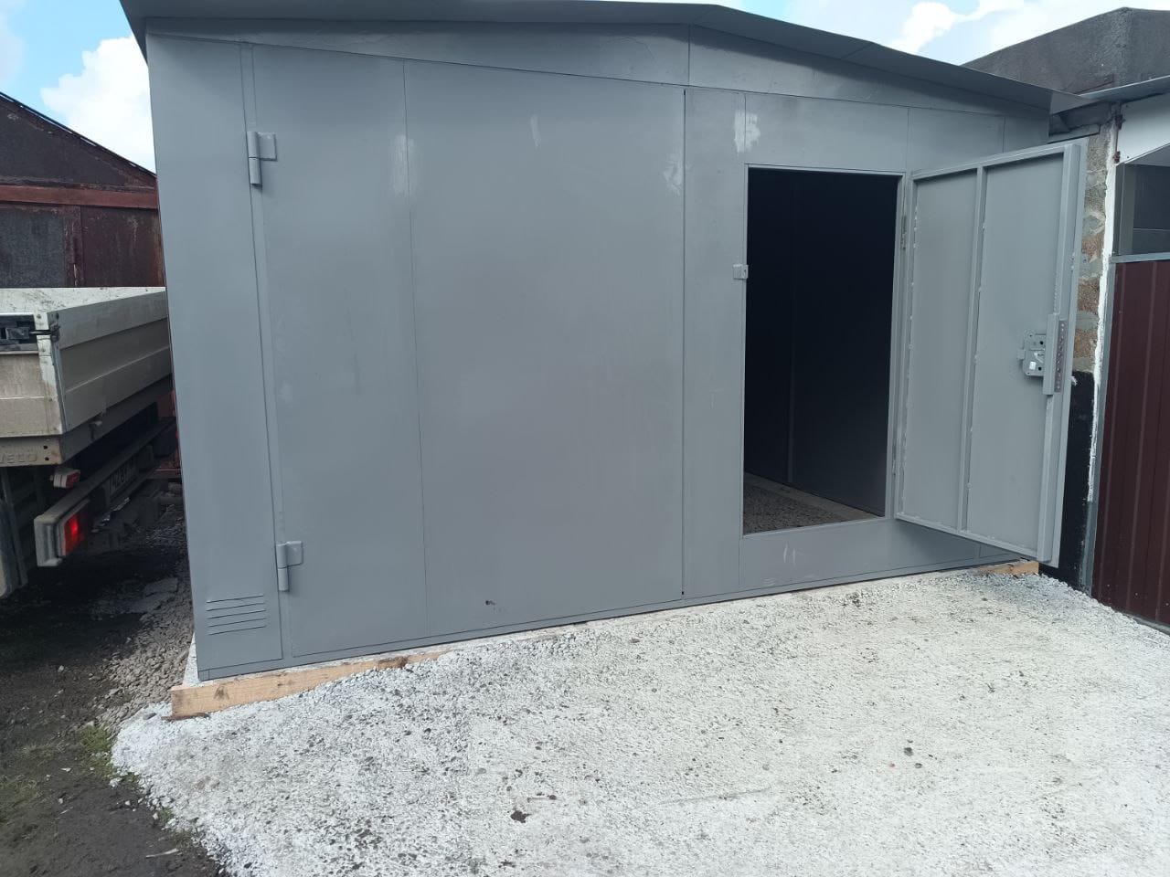 Гаражи металлические сборные