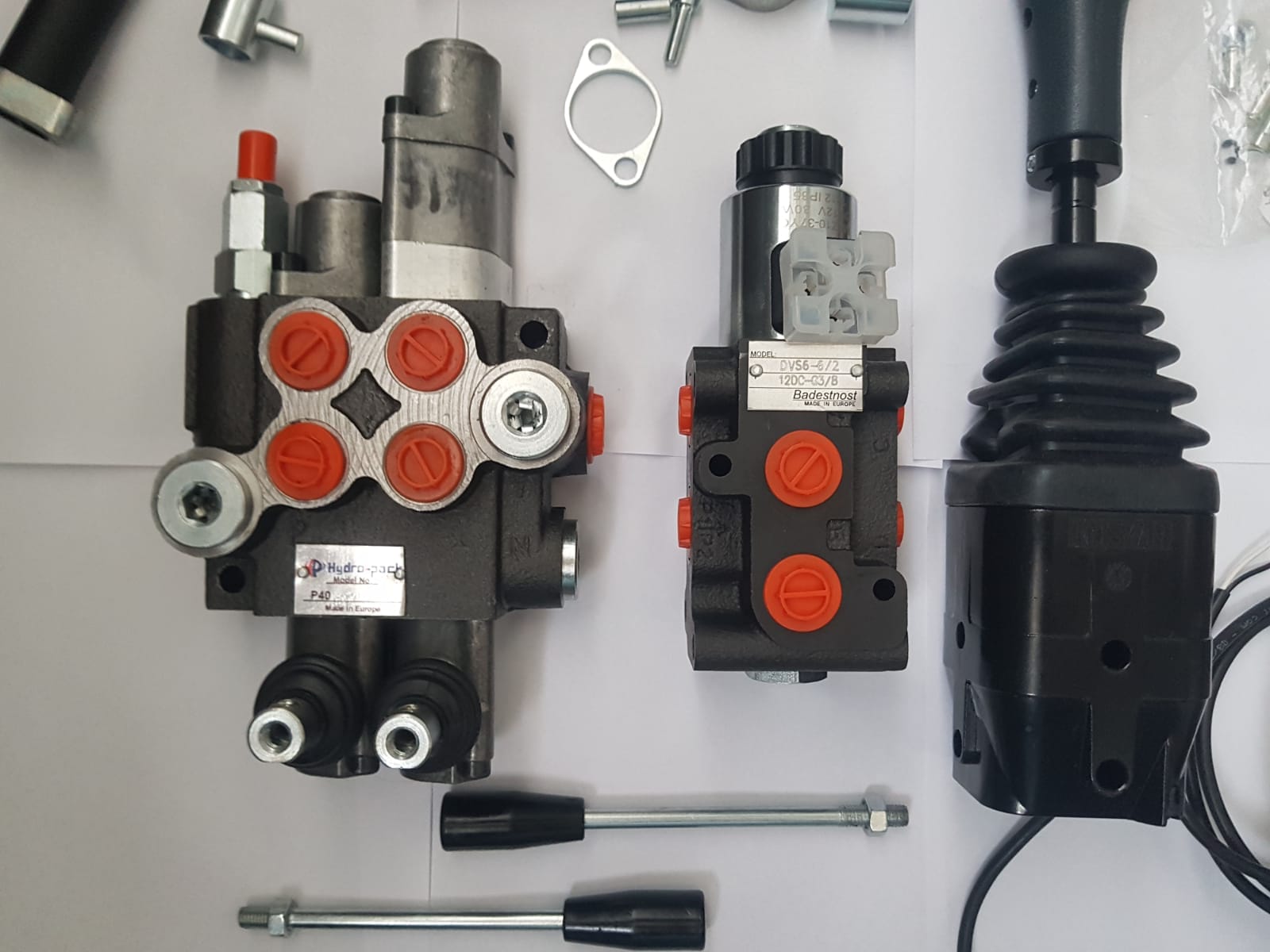 Комплект гидрооборудования на фронтальные погрузчики (джойстик, гидрораспределитель, тросы) — фото 4