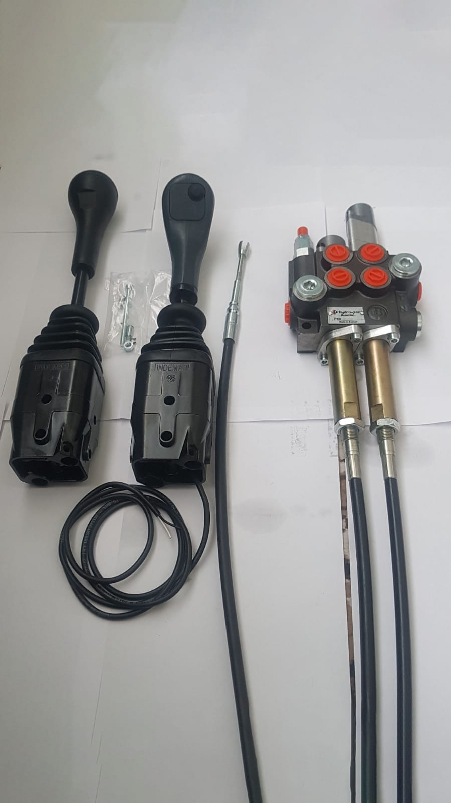 Джойстик управления гидрораспределителем ID-3335 INDEMAR (Италия) — фото 14