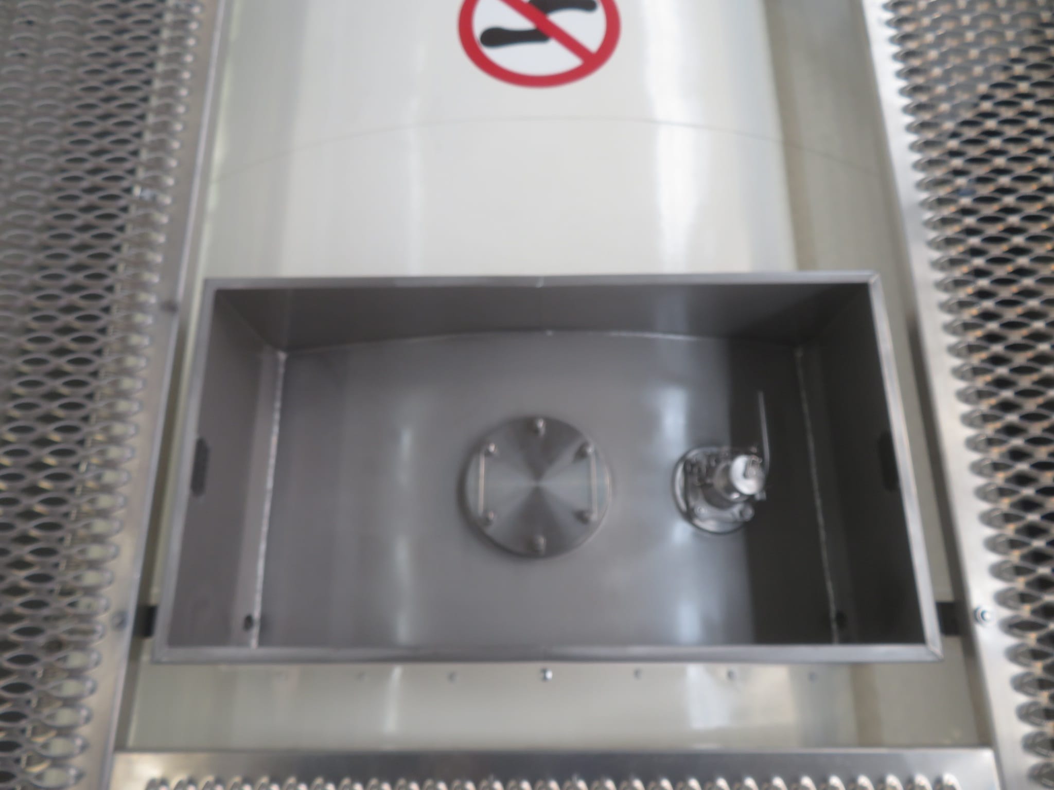 Танк-контейнер тип Т11 объём 21м3 для перевозки растворителей, новый. — фото 3