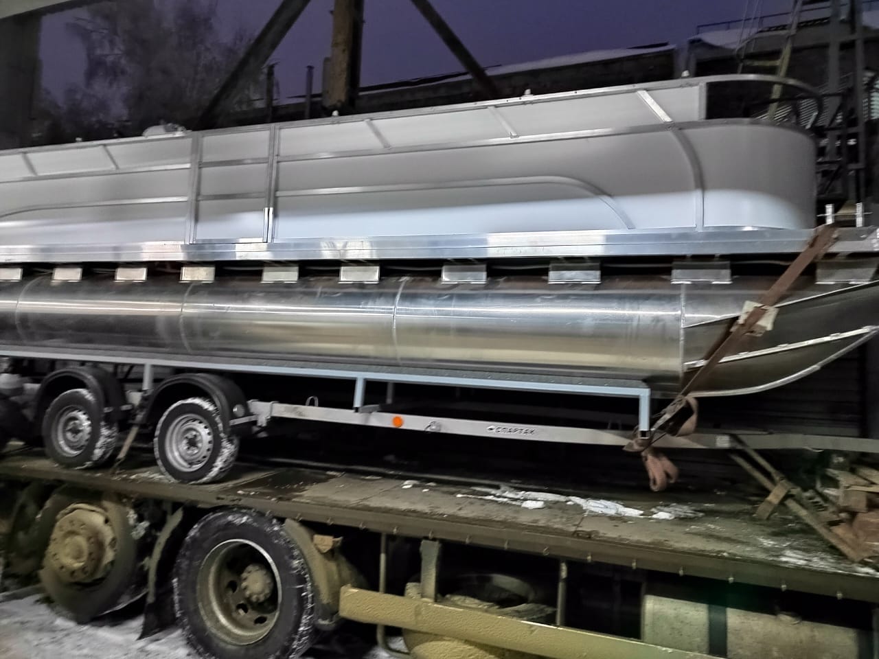 Катер - понтон Турист — фото 2