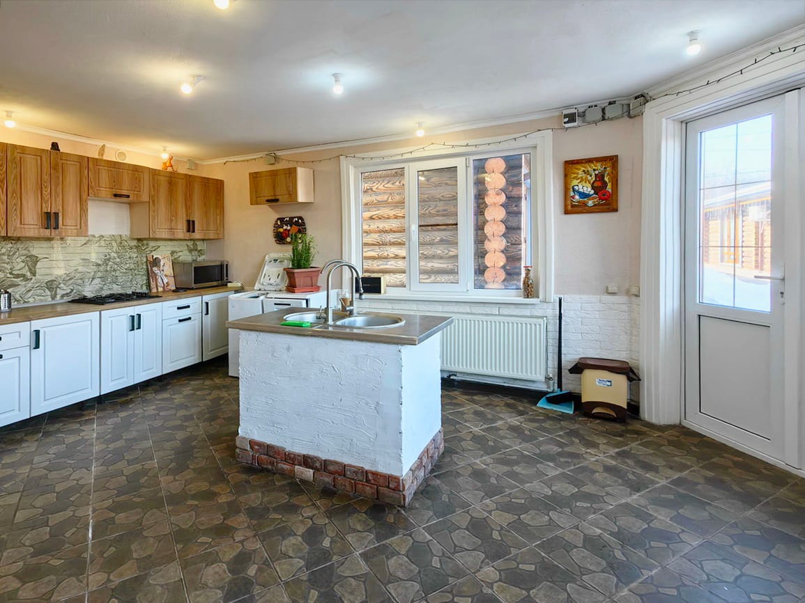 Готовый гостевой дом с высокой загрузкой в пгт. Мостовской — фото 8