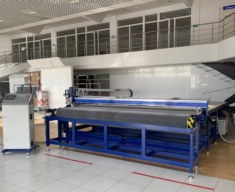 PLT РАСКРОЙНЫЙ КОМПЛЕКС ШИРИНОЙ ДО 5М